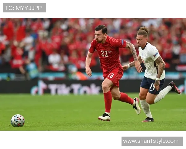 波尔森:丹麦足球新星的崛起与未来潜力分析