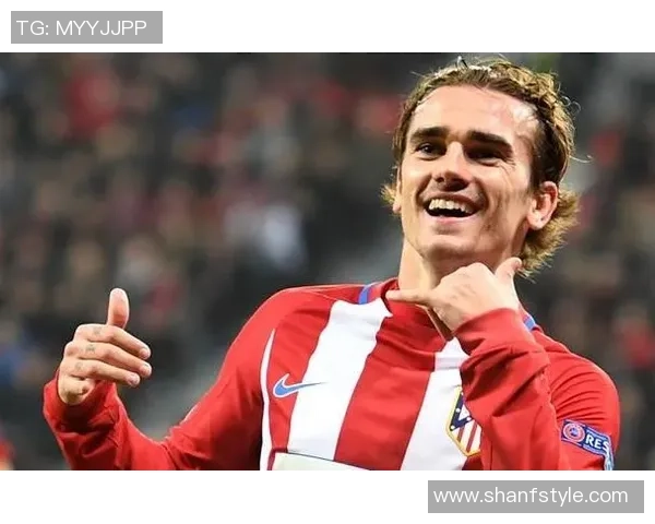 足球球星技能解析：从梅西的过人技巧到C罗的射门精度全面剖析